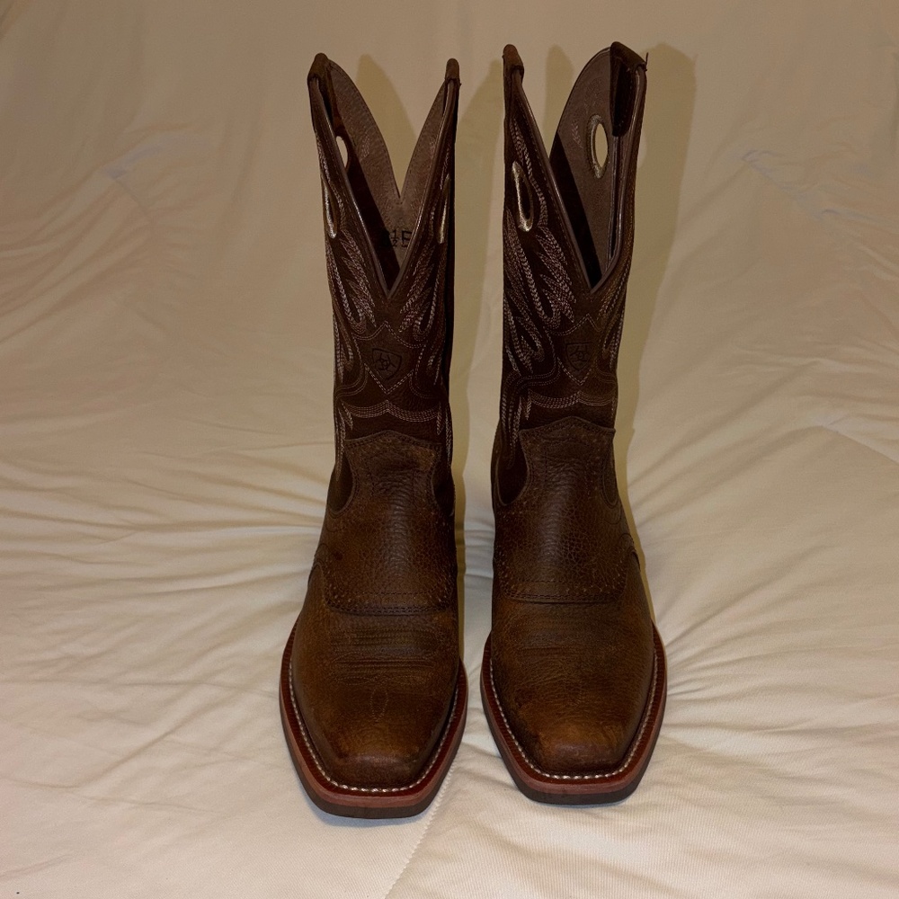 Ariat Cowboy Boots Men’s size 8.5 EE (wide) - Picture 4 of 10